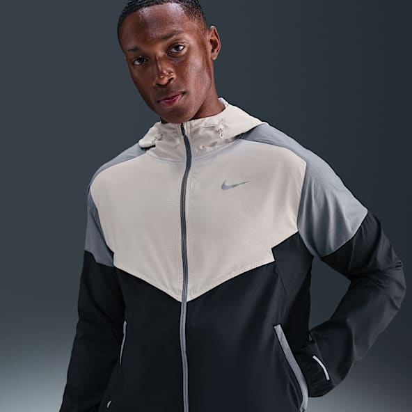 Waterproof Running Jackets. Nike BE